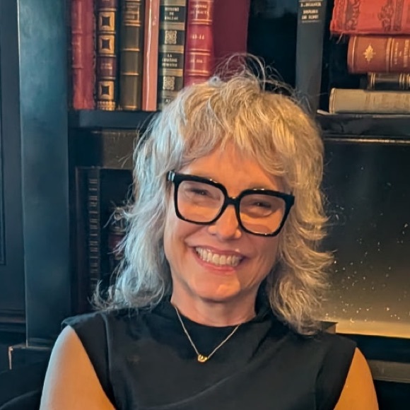 Meet your Posher, Melissa - Picture 1 of 1